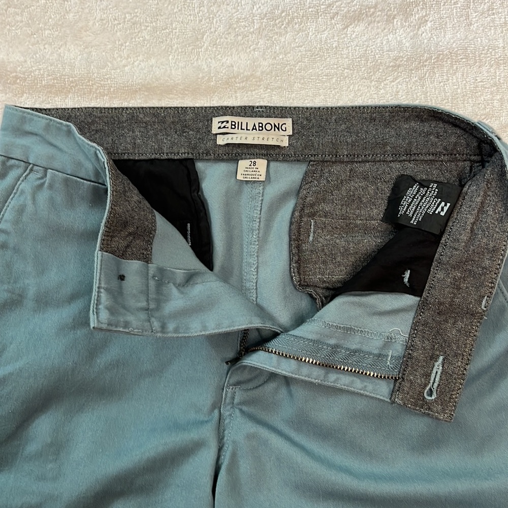 Billabong Carter Stretch Shorts, size 28 - Picture 3 of 7